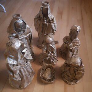 VTG 7 Pc. Set of Folk Art Paper & Materials Painted Nativity Set